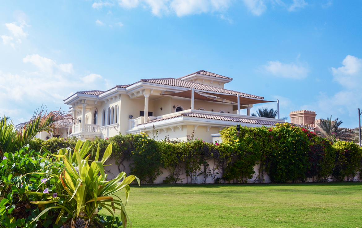 villas for rent in palm jumeirah dubai